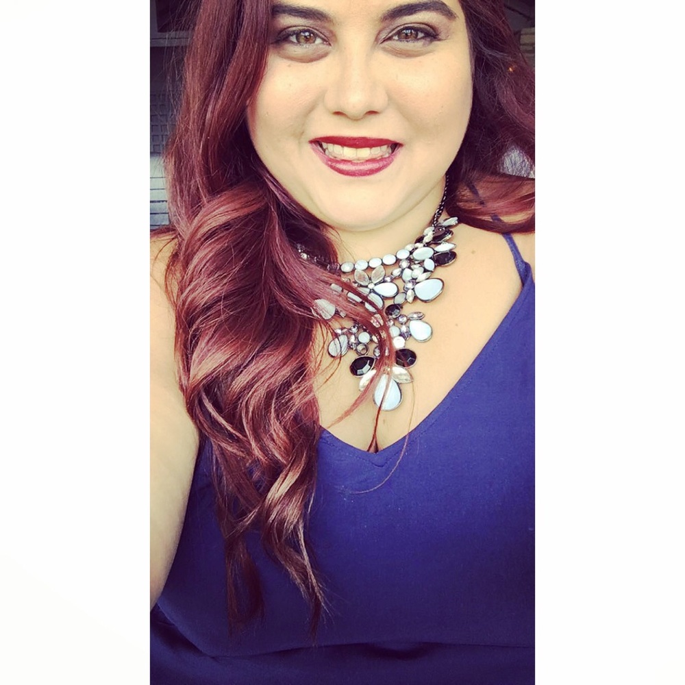 Meet your Posher, Romina